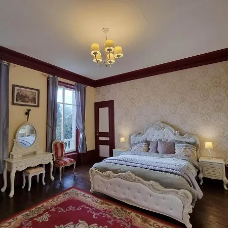 假日公园 Le Pavillon De St Agnan Hautefort