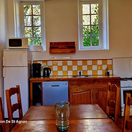 Le Pavillon De St Agnan 3* Hautefort