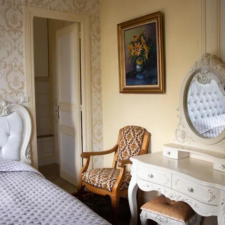 Le Pavillon De St Agnan 3*