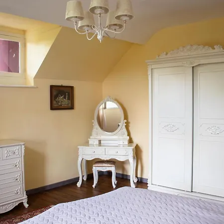 Le Pavillon De St Agnan 3*