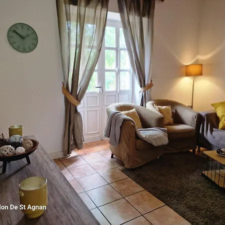 Holiday park Le Pavillon De St Agnan Hautefort