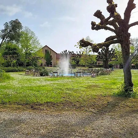 Le Pavillon De St Agnan Hautefort