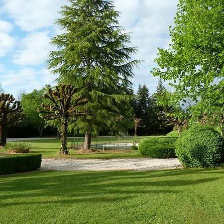 假日公园 Le Pavillon De St Agnan Hautefort