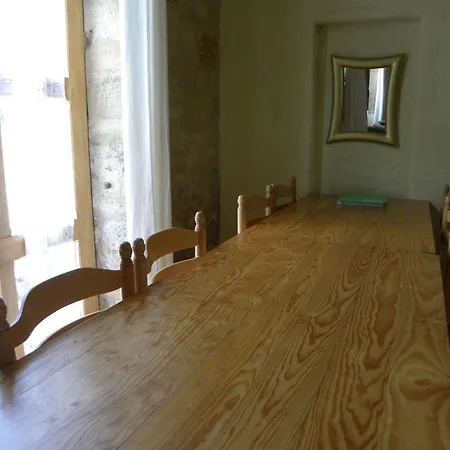 假日公园 Le Pavillon De St Agnan 3*