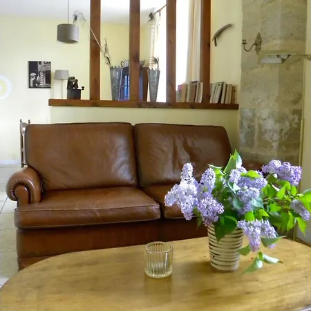 Le Pavillon De St Agnan 3* Hautefort