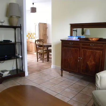 Le Pavillon De St Agnan 假日公园