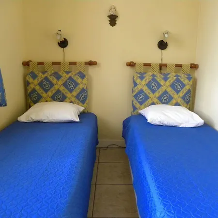 假日公园 Le Pavillon De St Agnan 3*