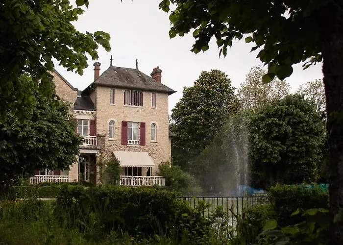 Le Pavillon De St Agnan 3* Hautefort